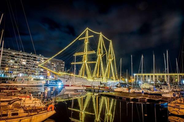 Toffe Studio Op 300M Van De Zeedijk Van Oostende ภายนอก รูปภาพ